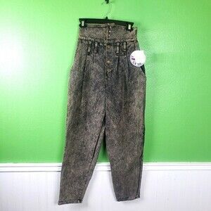 Vintage Ultra High Waist Acid wash mom denim jeans by Landing Gear Size 7